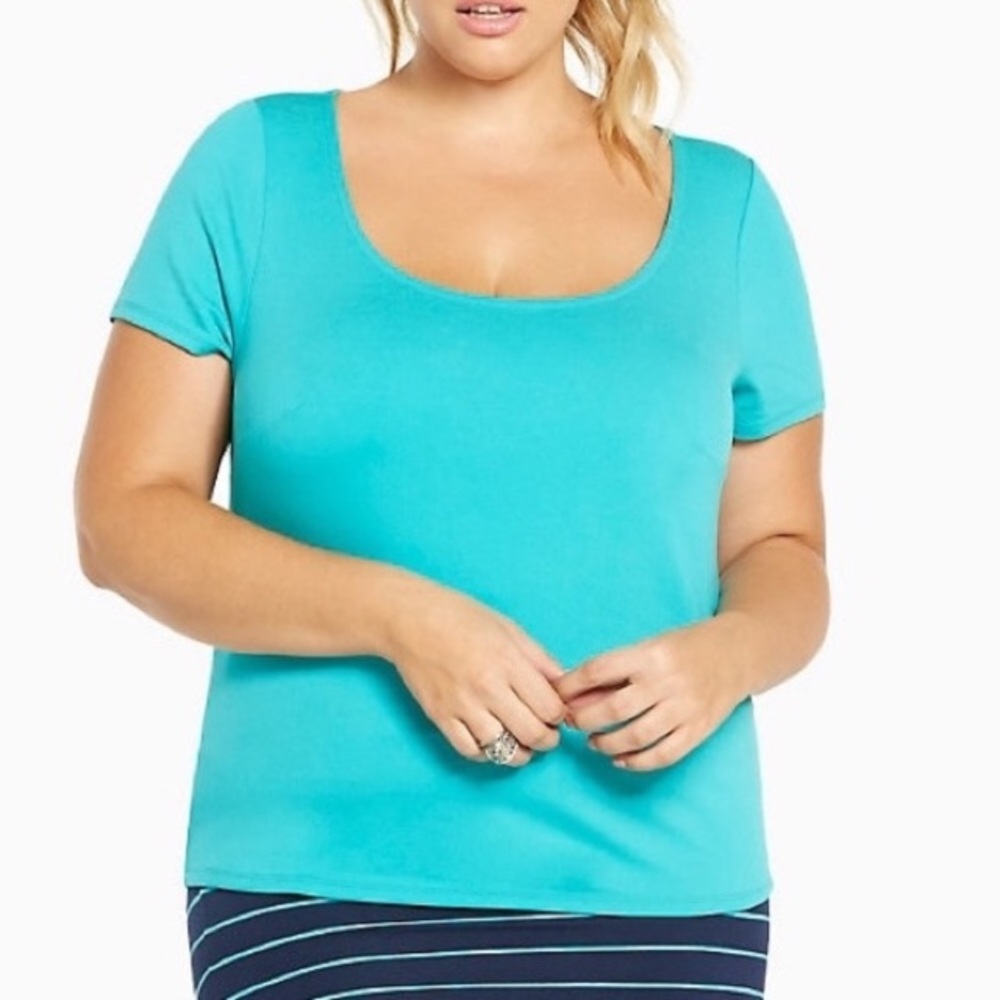 Torrid Teal Short Sleeve Keyhole Top Size 5, NWT!
